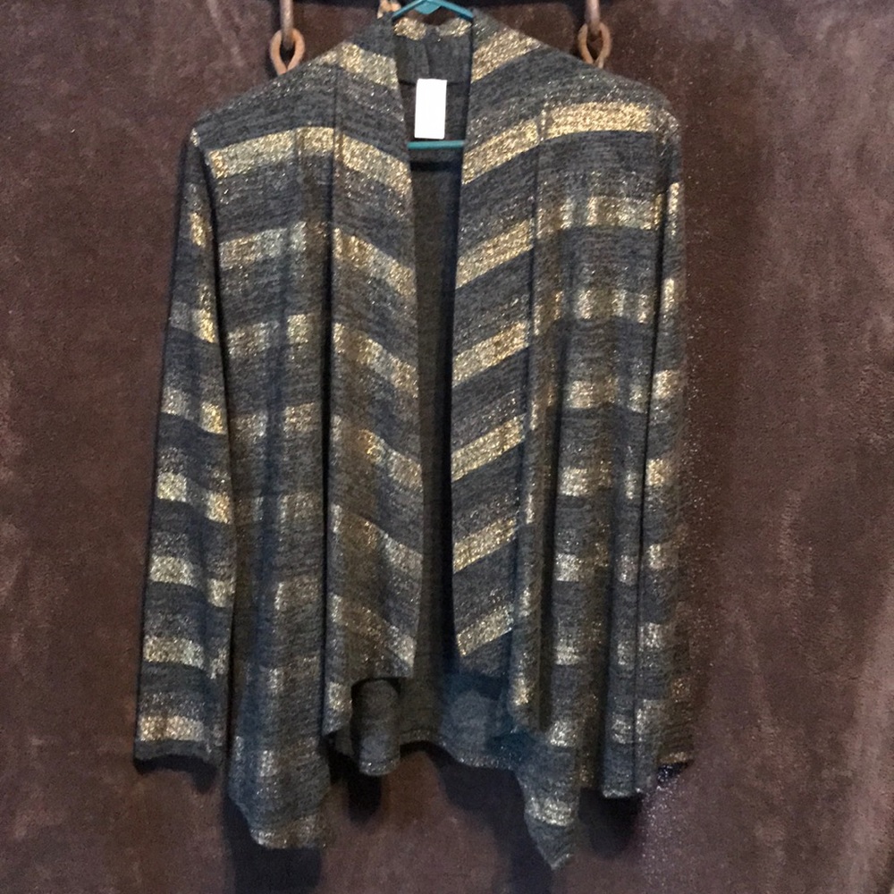 R Rouge USA size medium cardigan sweater used